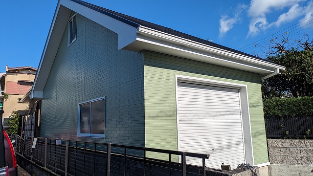 フレンチグリーン小屋塗装